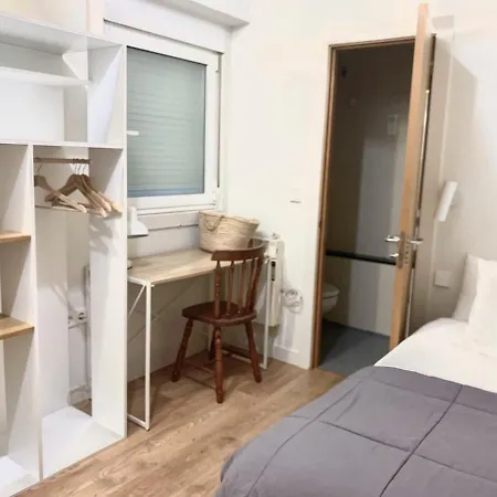 Atlantic-style In The Center * Vigo